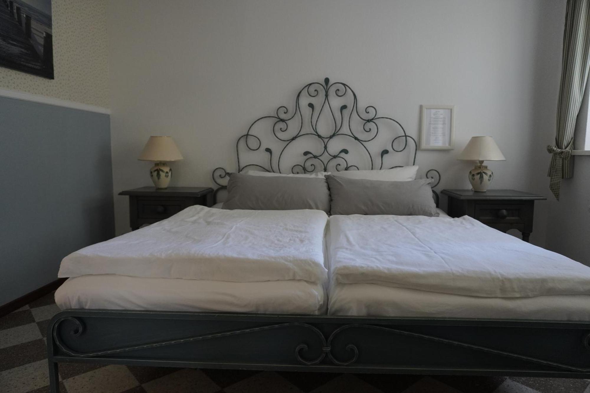 Hotel Garni Zur Post Вернигерод Екстериор снимка