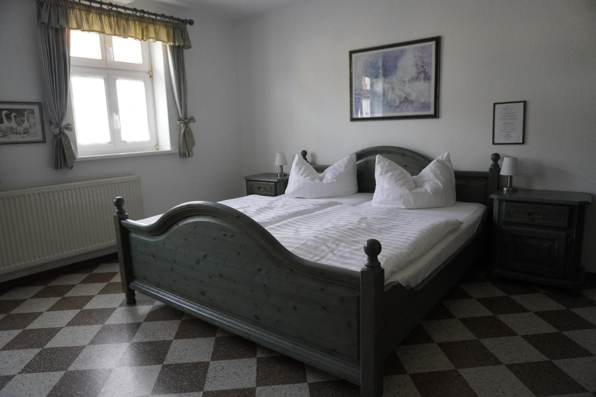 Hotel Garni Zur Post Вернигерод Екстериор снимка