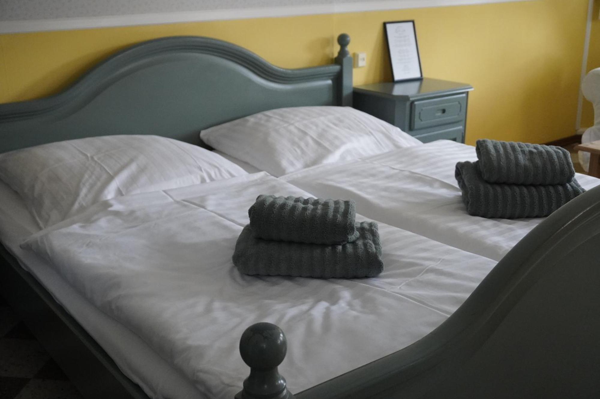 Hotel Garni Zur Post Вернигерод Екстериор снимка